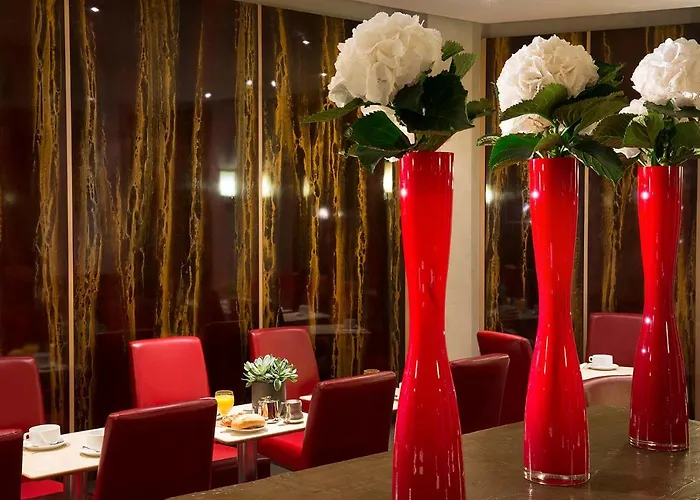 Hotel Du Printemps Paris